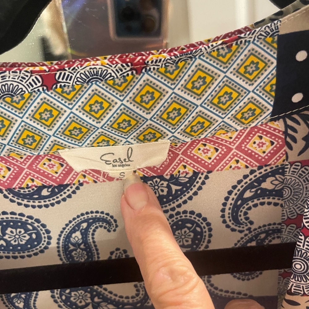 Elegant Multicolor Patchwork - image 3